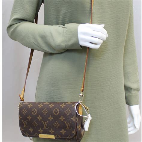 louis vuitton monogram favorite clutch pm bag pre owned|louis vuitton pochette wallet.